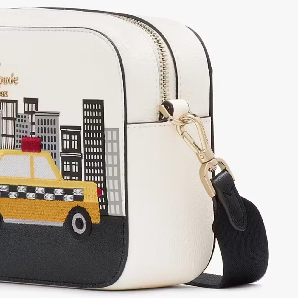 NWT KATE SPADE NYC Big Apple Mini Camera Bag‎